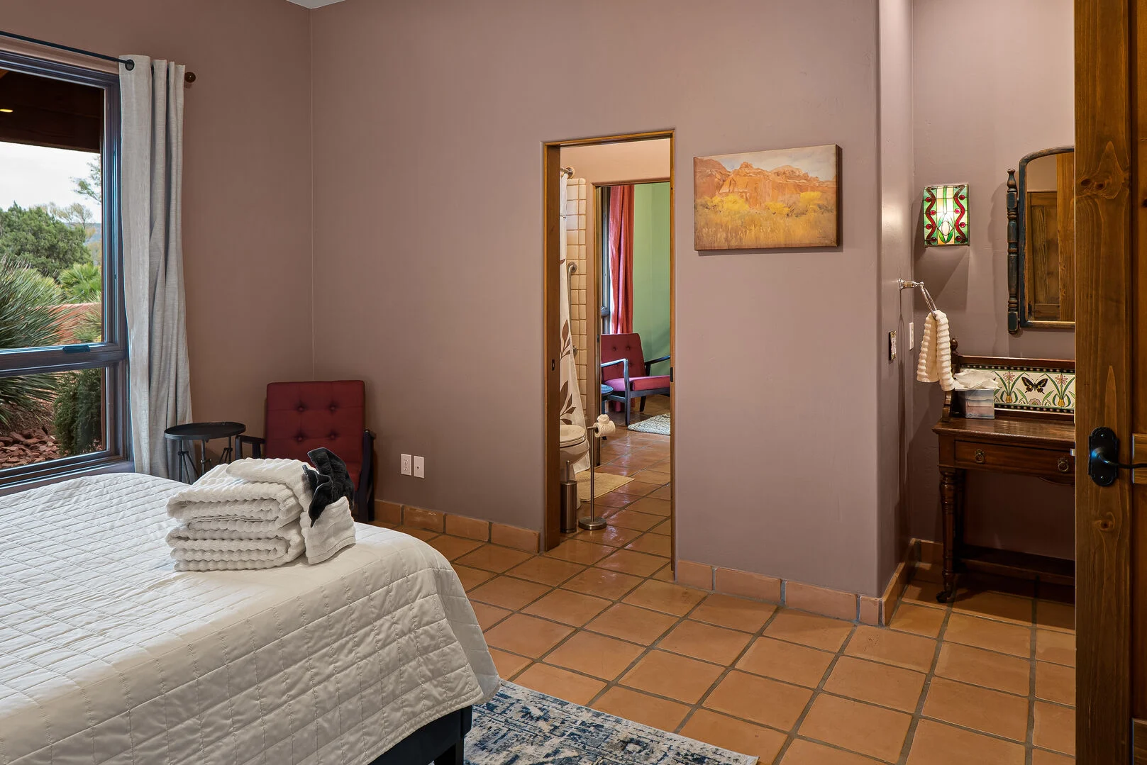 Hotsko House - Image 31