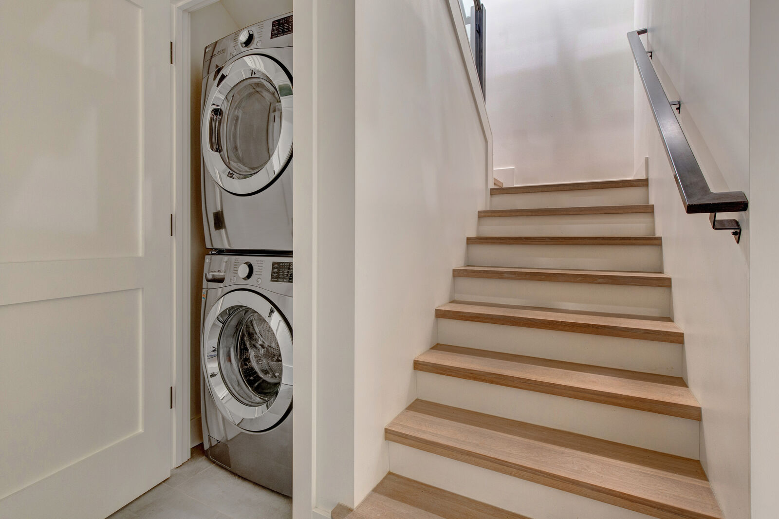 Avenue House - Image 41