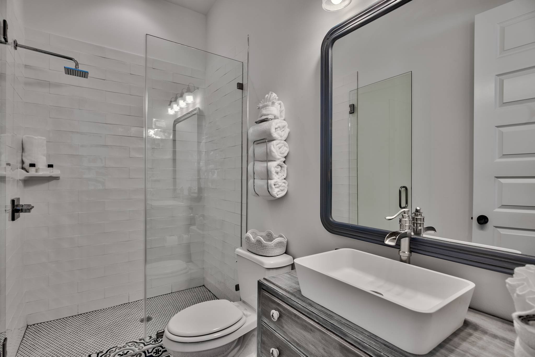 Rose Manor - Image 29