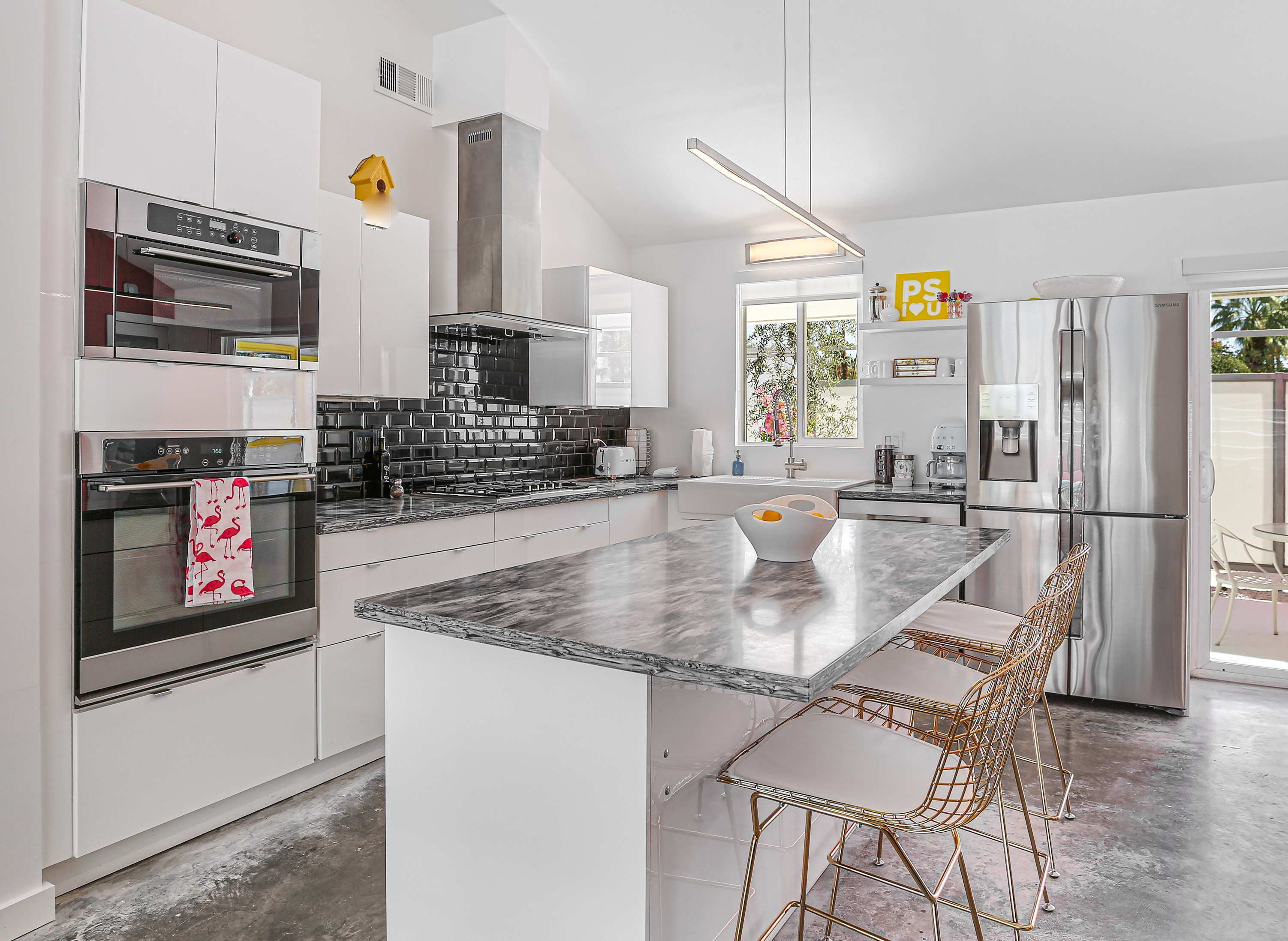 Lujo House - Image 8