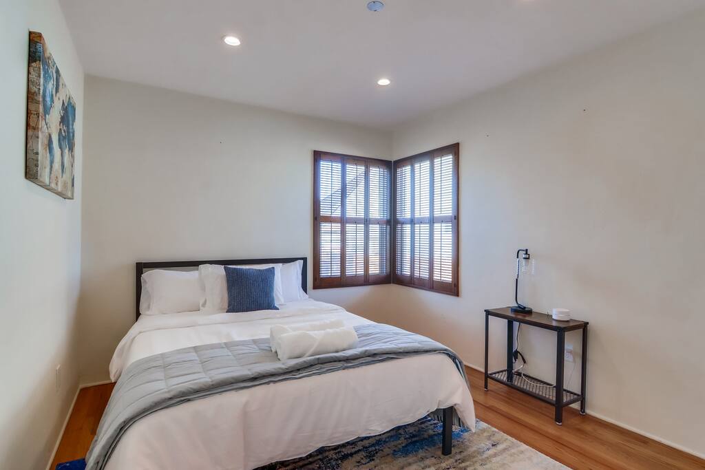 Blue Lagoon Home - Image 20