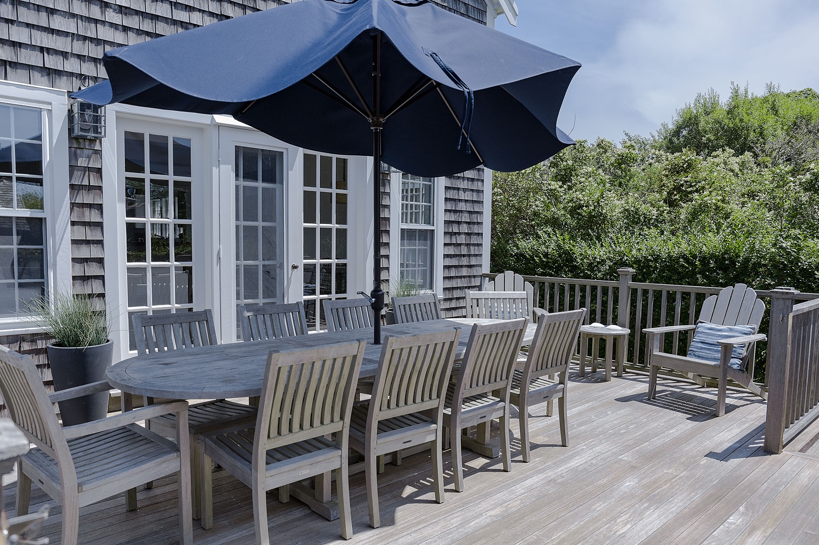 Jennifer House - Image 3