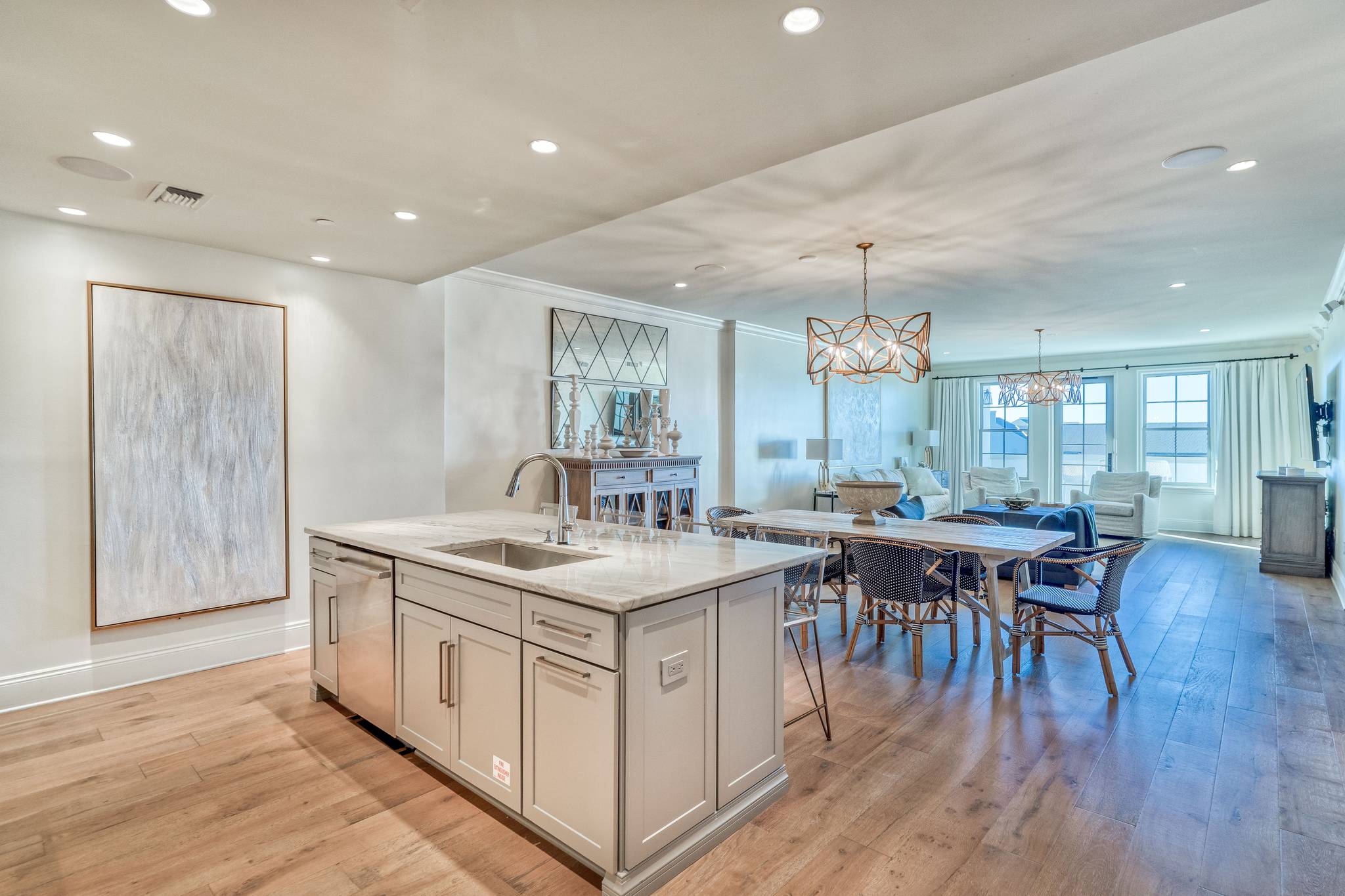 Blue Oasis Home - Image 6