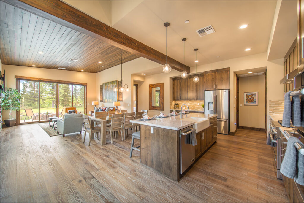 Mountain Hemlock Home - Image 13