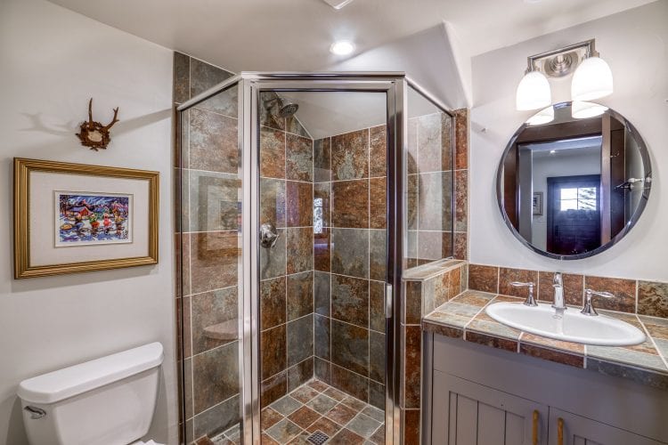 Slopeside Villa - Image 39