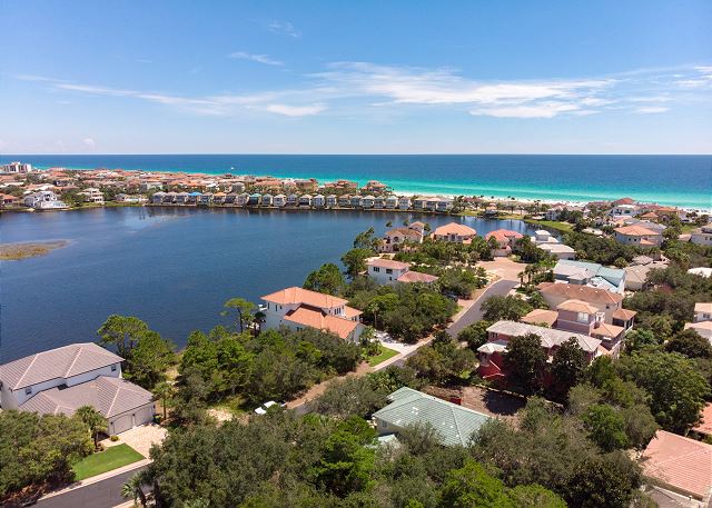 Vista Bluffs House - Image 30