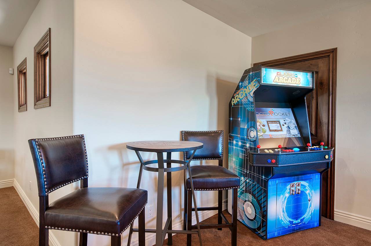 Infinity Manor - Image 13