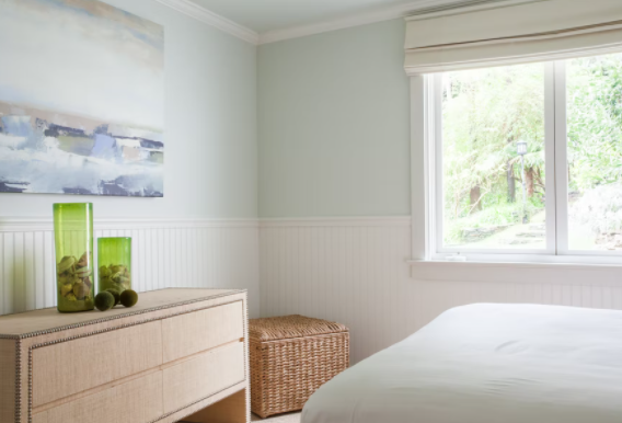 Hillside House - Image 16