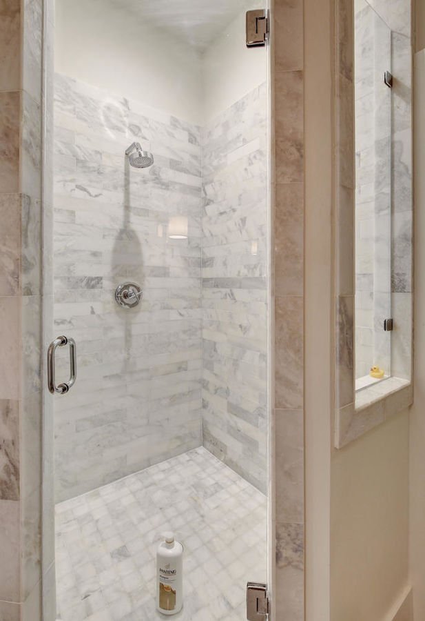 Spring Manor - Image 16