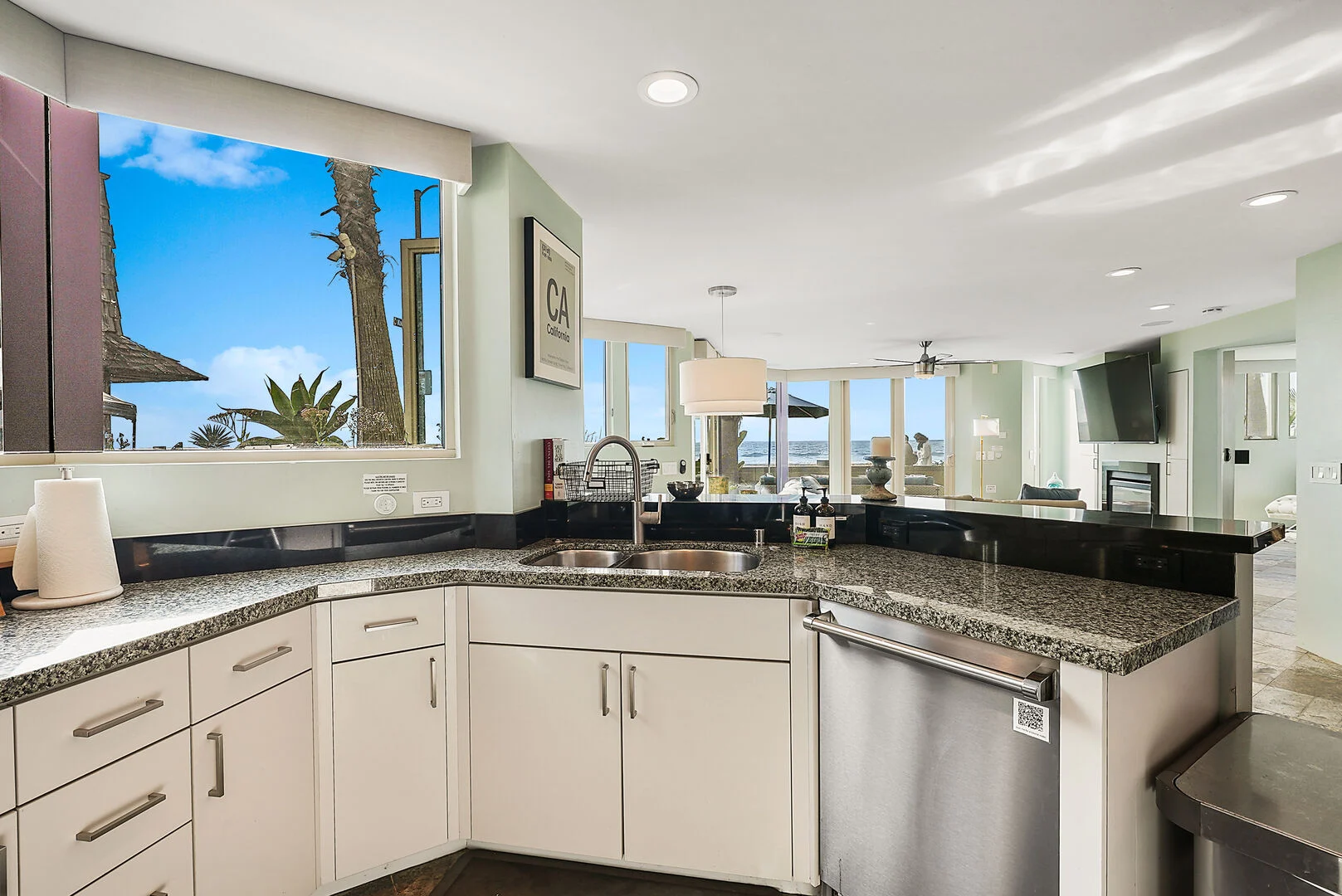 Braun Home - Image 12