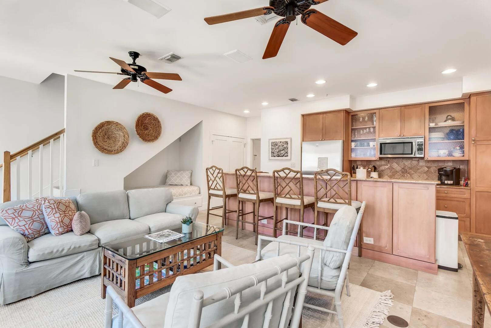 Main Street Penthouse - Image 3