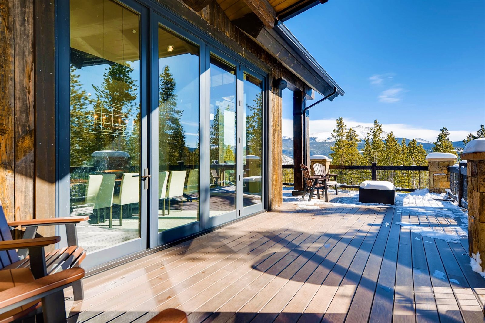 Iron Manor - Image 24