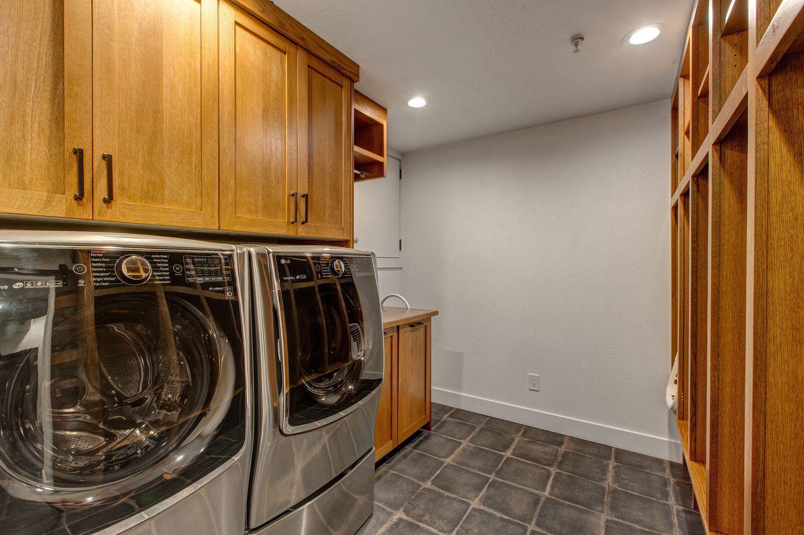 Stonebridge House - Image 35