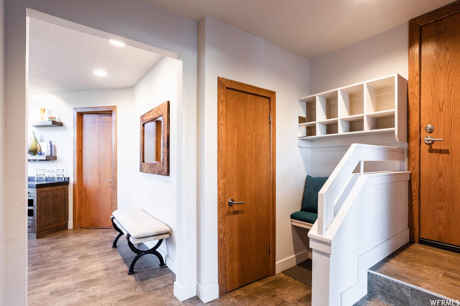 Pinnacle House - Image 35