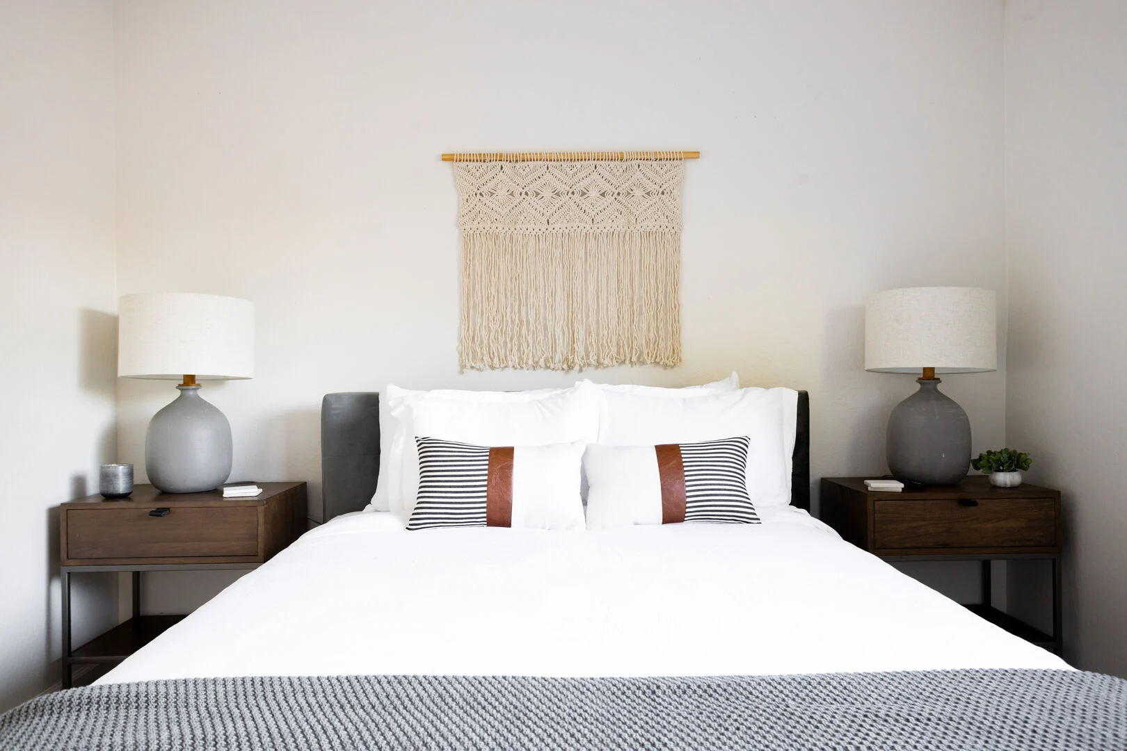 Cholla House - Image 16