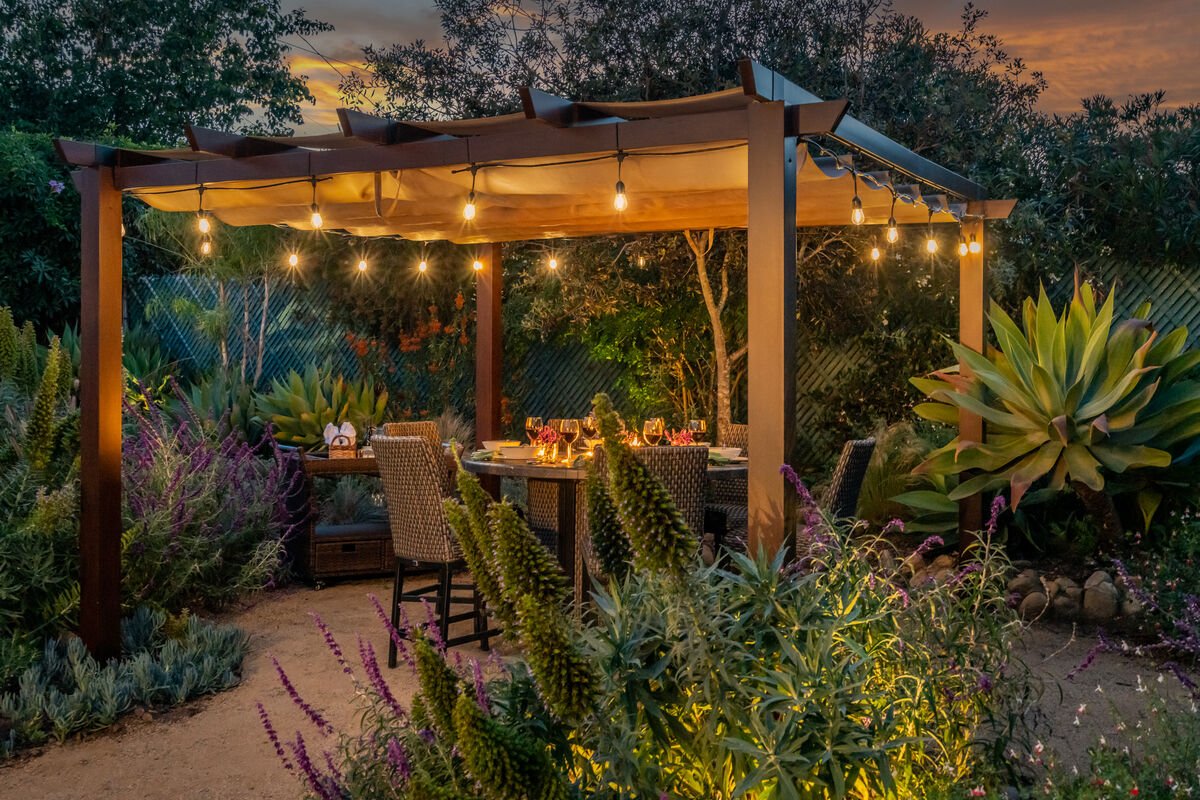 Shoreline Home - Image 26