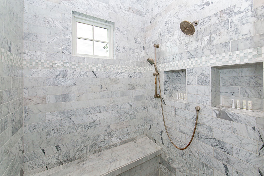 Sky Manor - Image 21