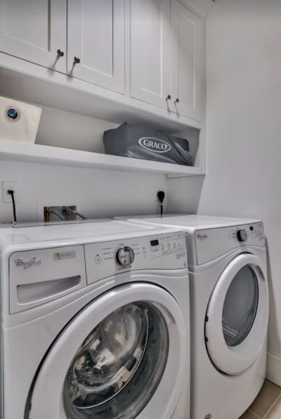 Hall Home - Image 15