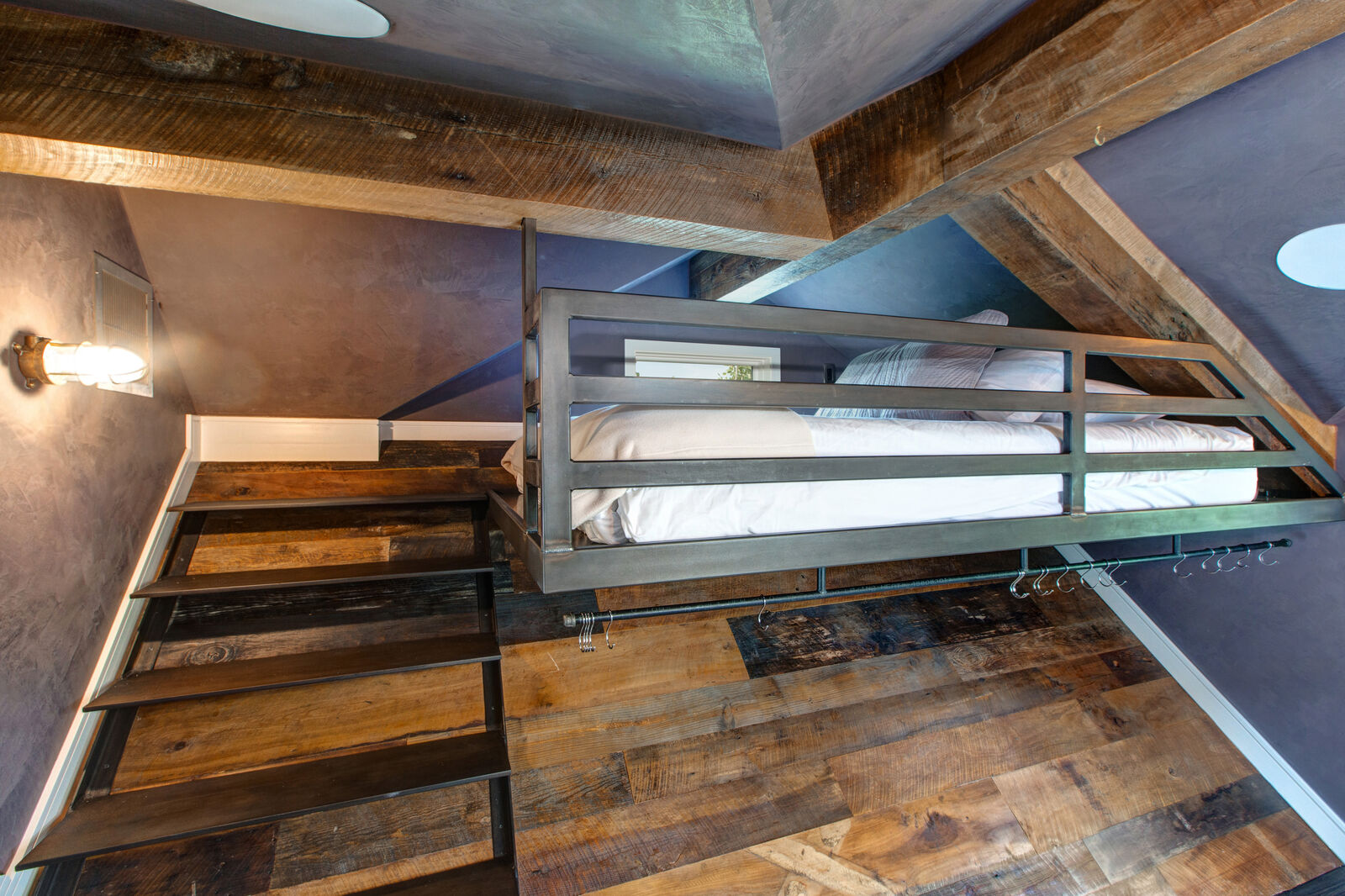 Boulder House - Image 37