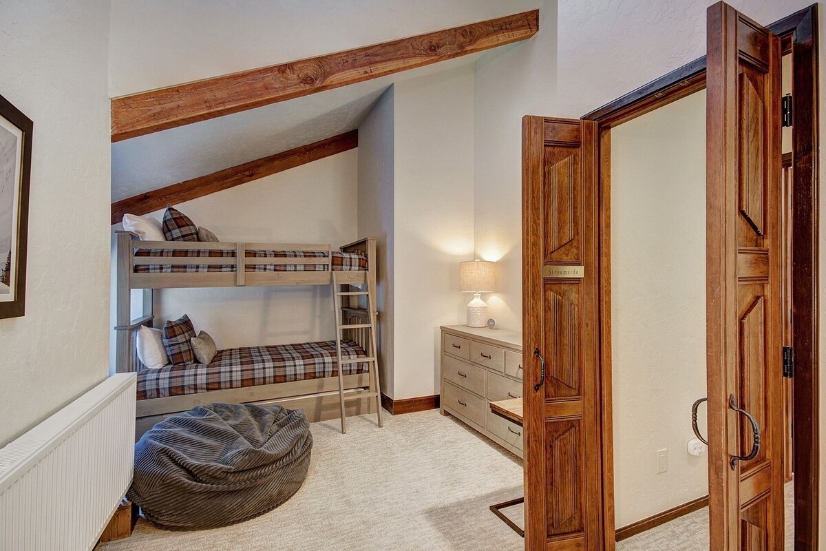 Creekside Chateau - Image 21