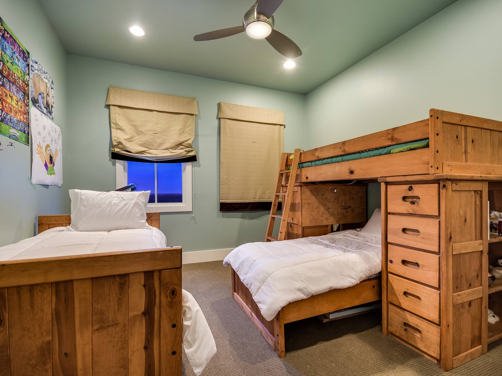 Walker Manor - Image 25