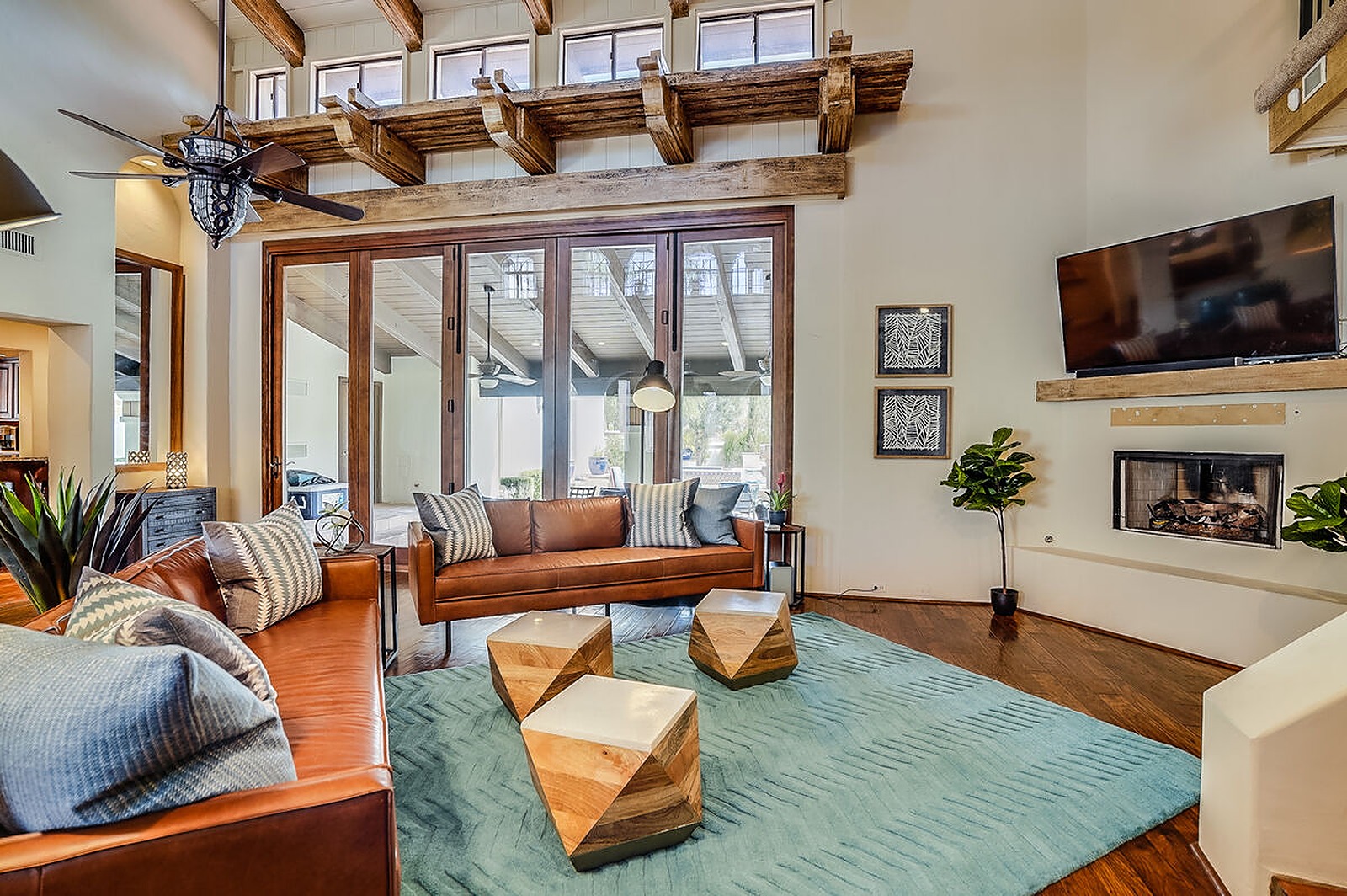 Valley Manor - Image 11