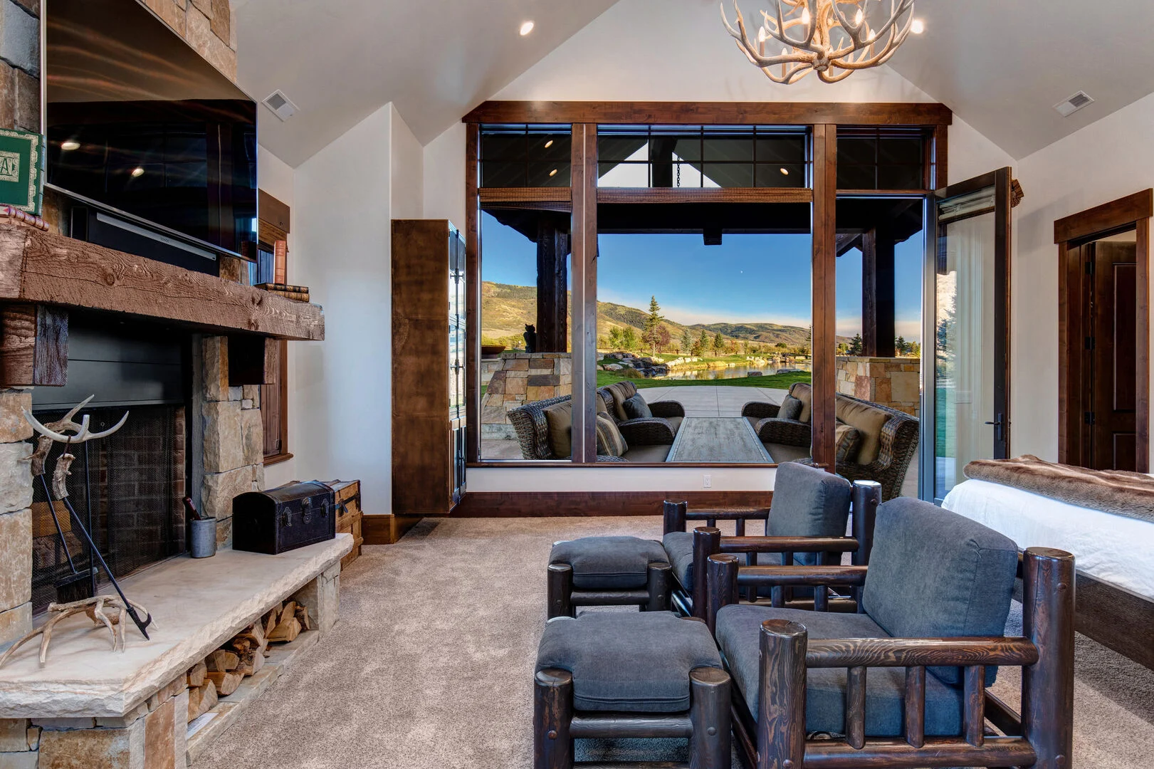 Empire Manor - Image 26