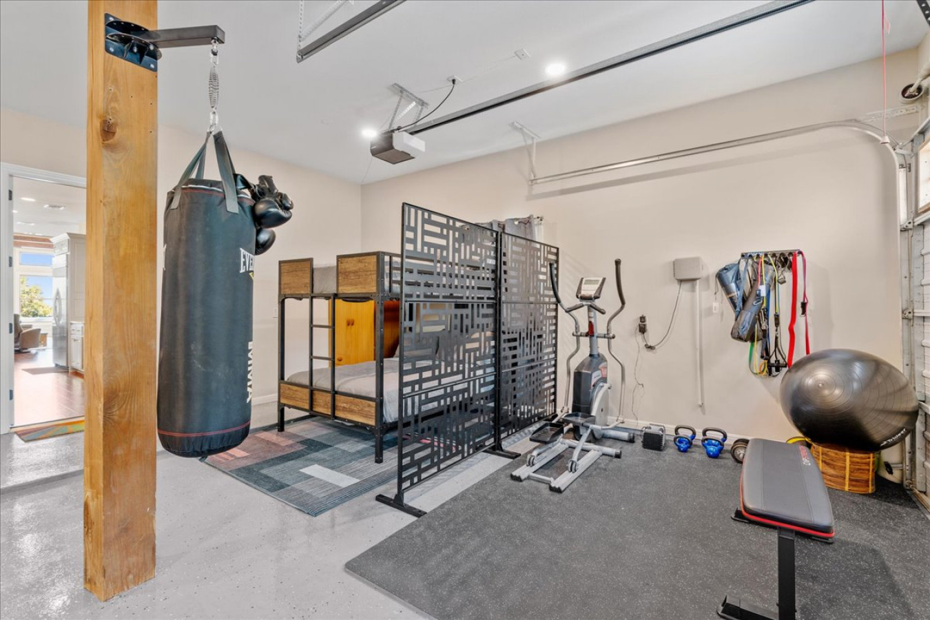 Butler House - Image 27