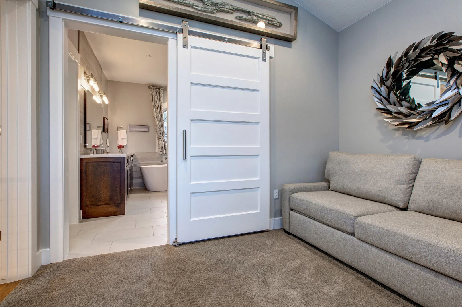 Lane Home - Image 21