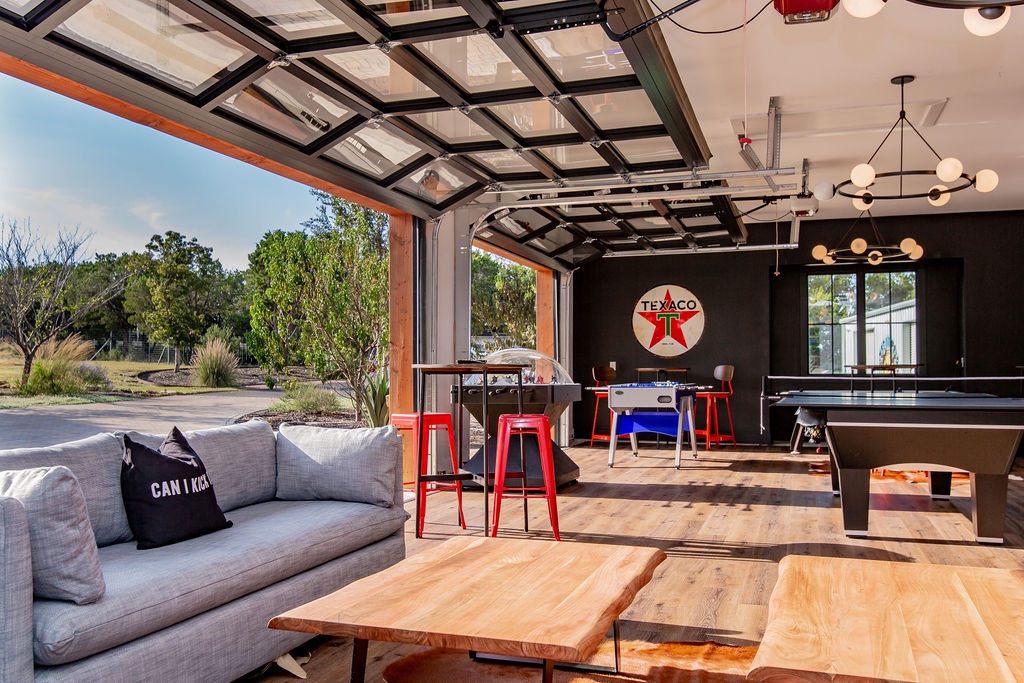 Sky Manor - Image 41