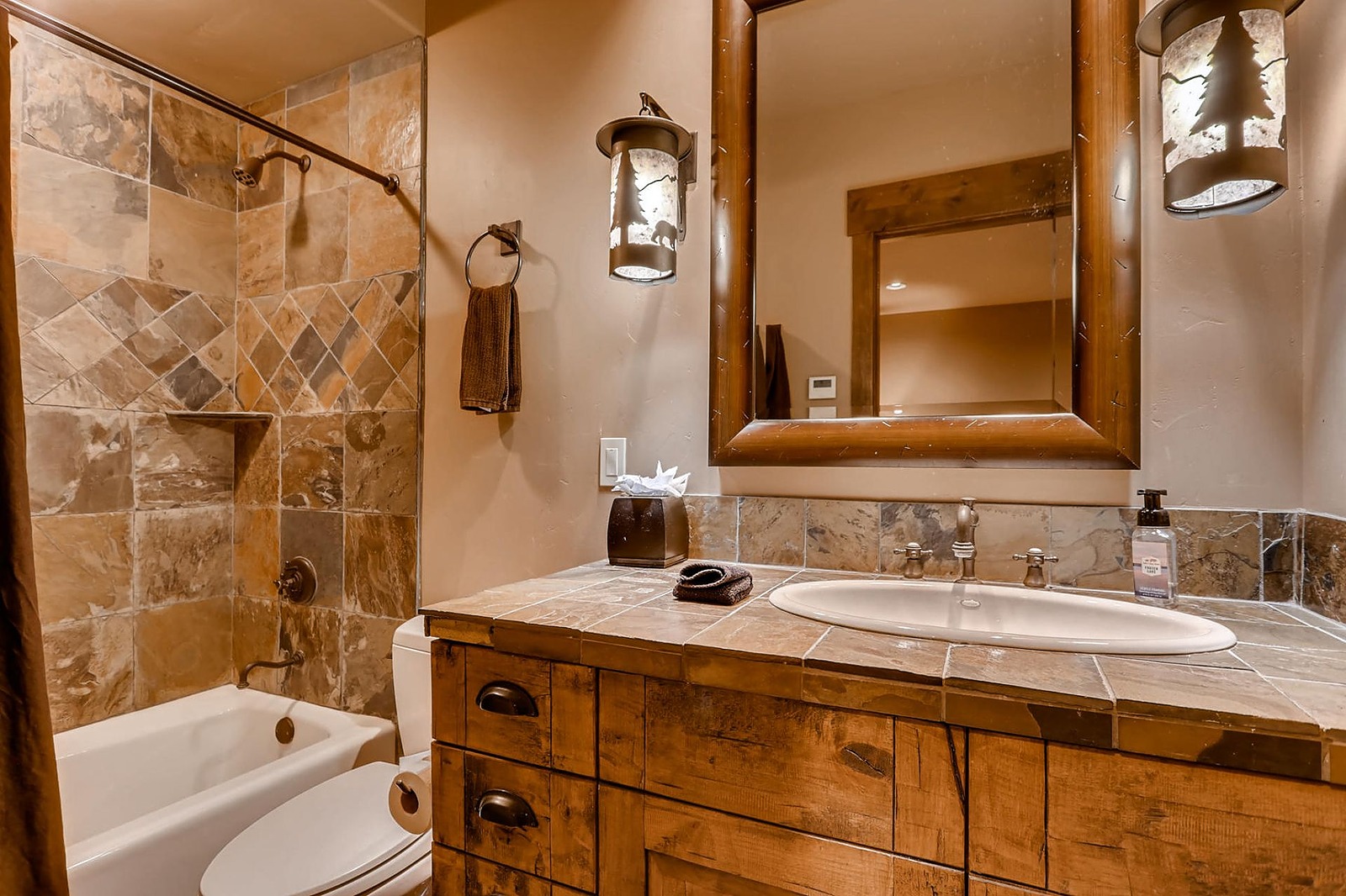 Beeler Manor - Image 32