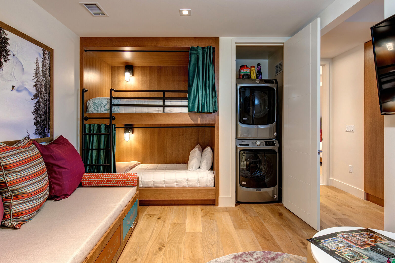 High Home - Image 23