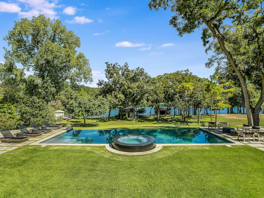 Bluebonnet Villa - Image 29