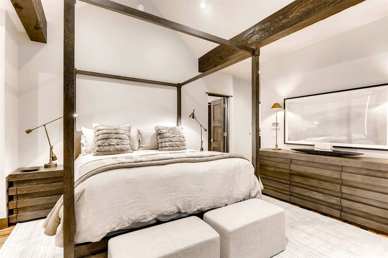 River House - Image 11