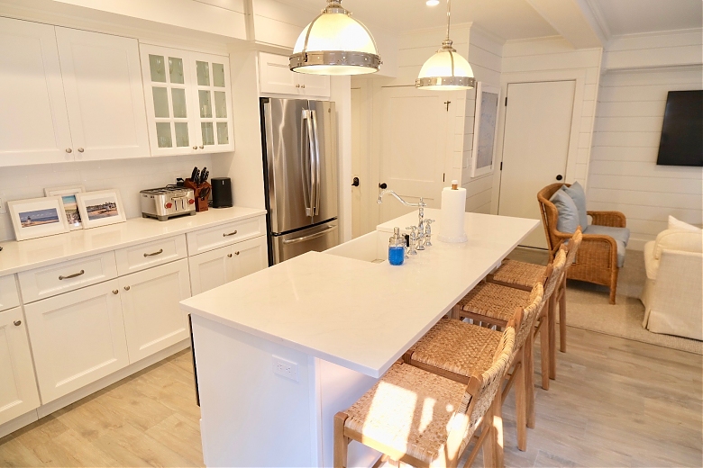 Pine Place - Image 10