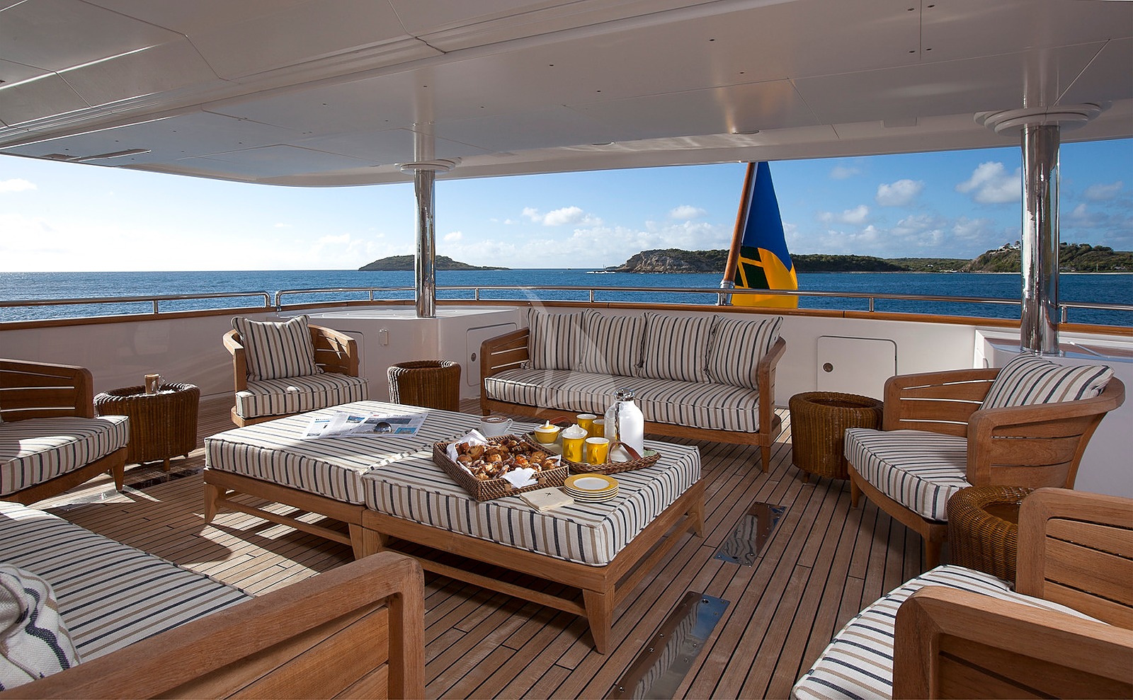 Starfire Yacht - Image 12