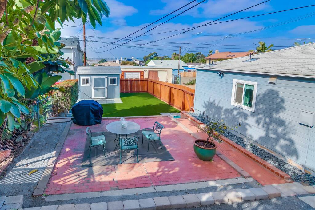 Blue Lagoon Home - Image 36