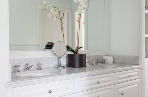 Hillside House - Image 13