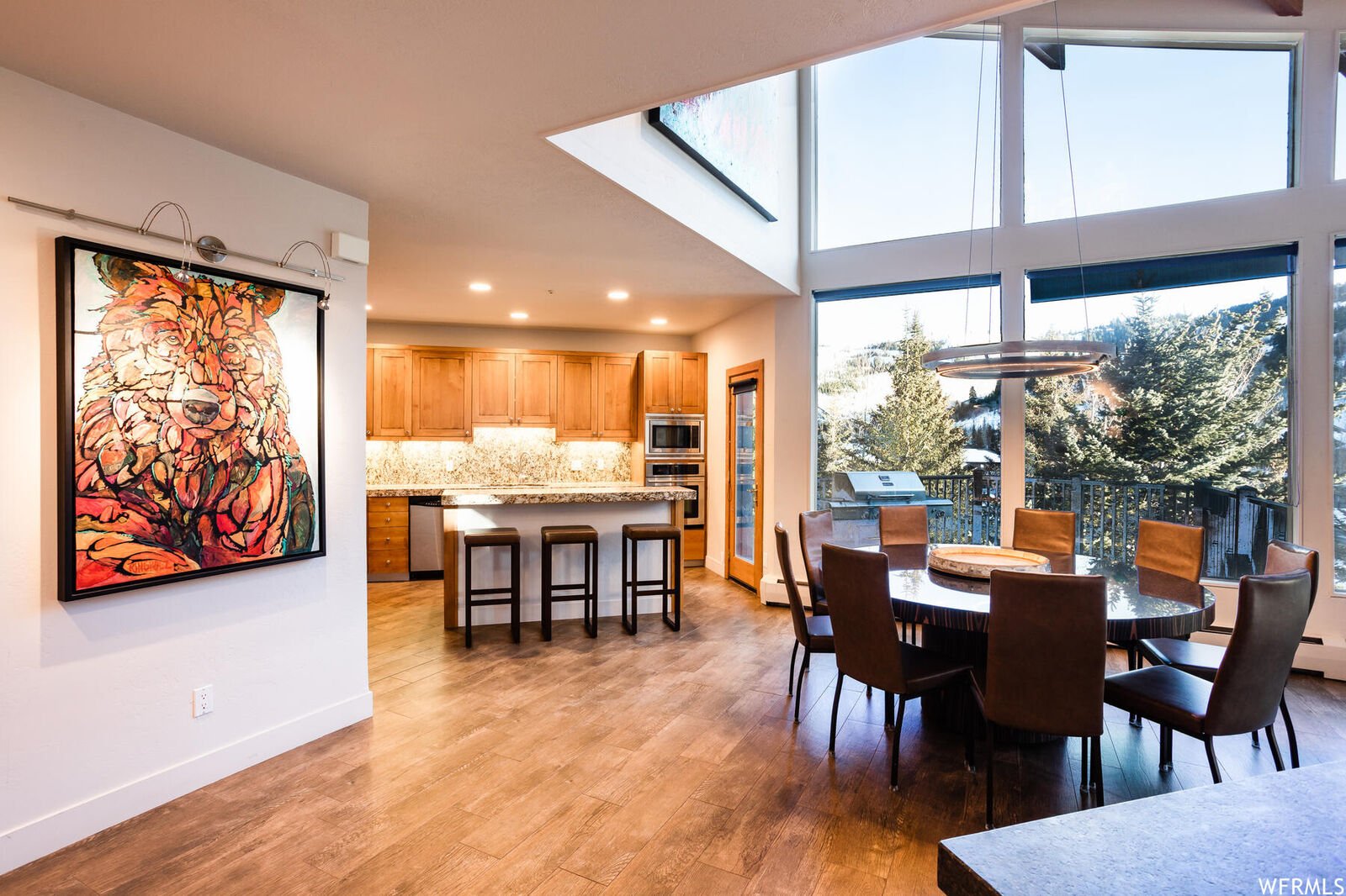 Pinnacle House - Image 9