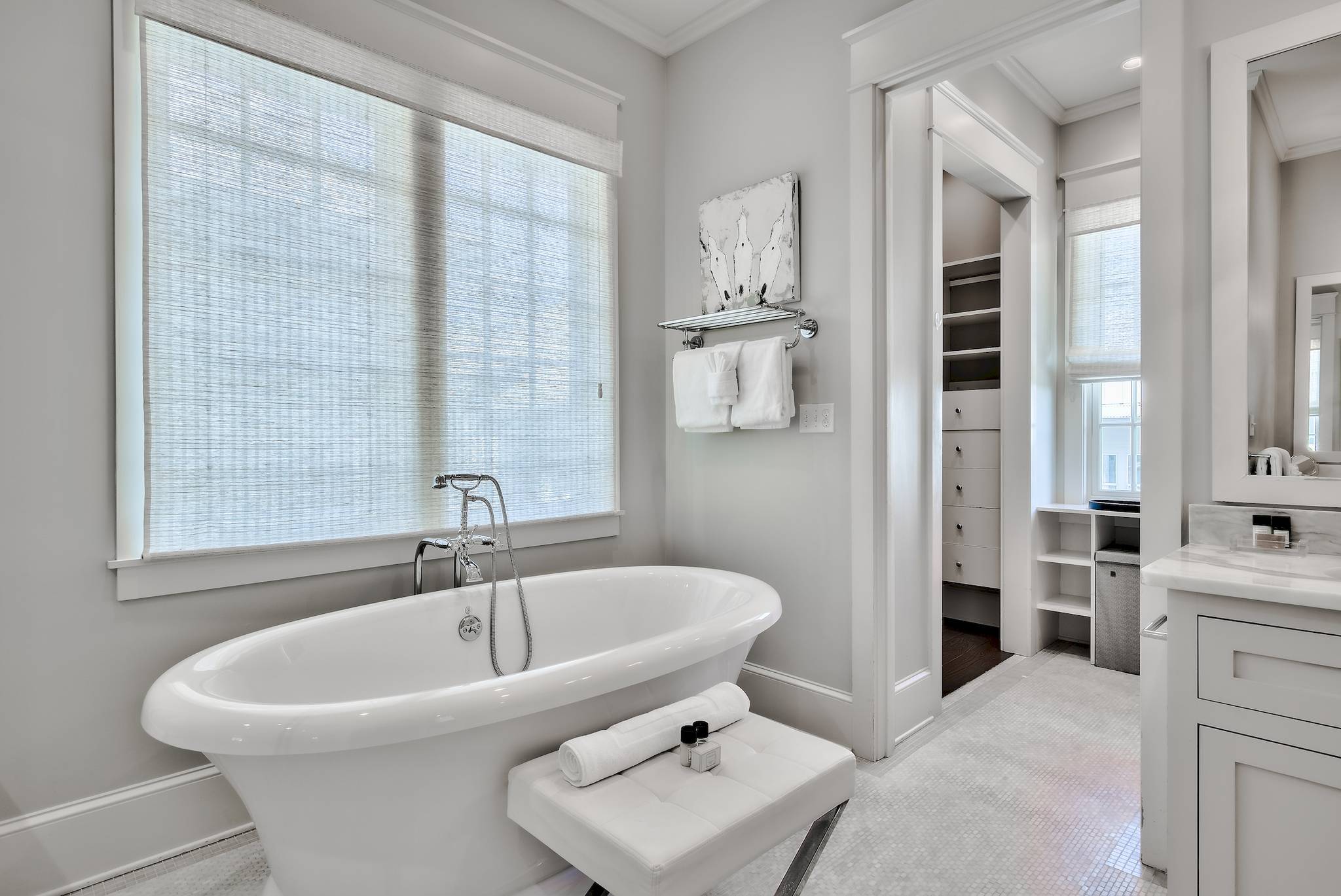 Bluegill House - Image 21