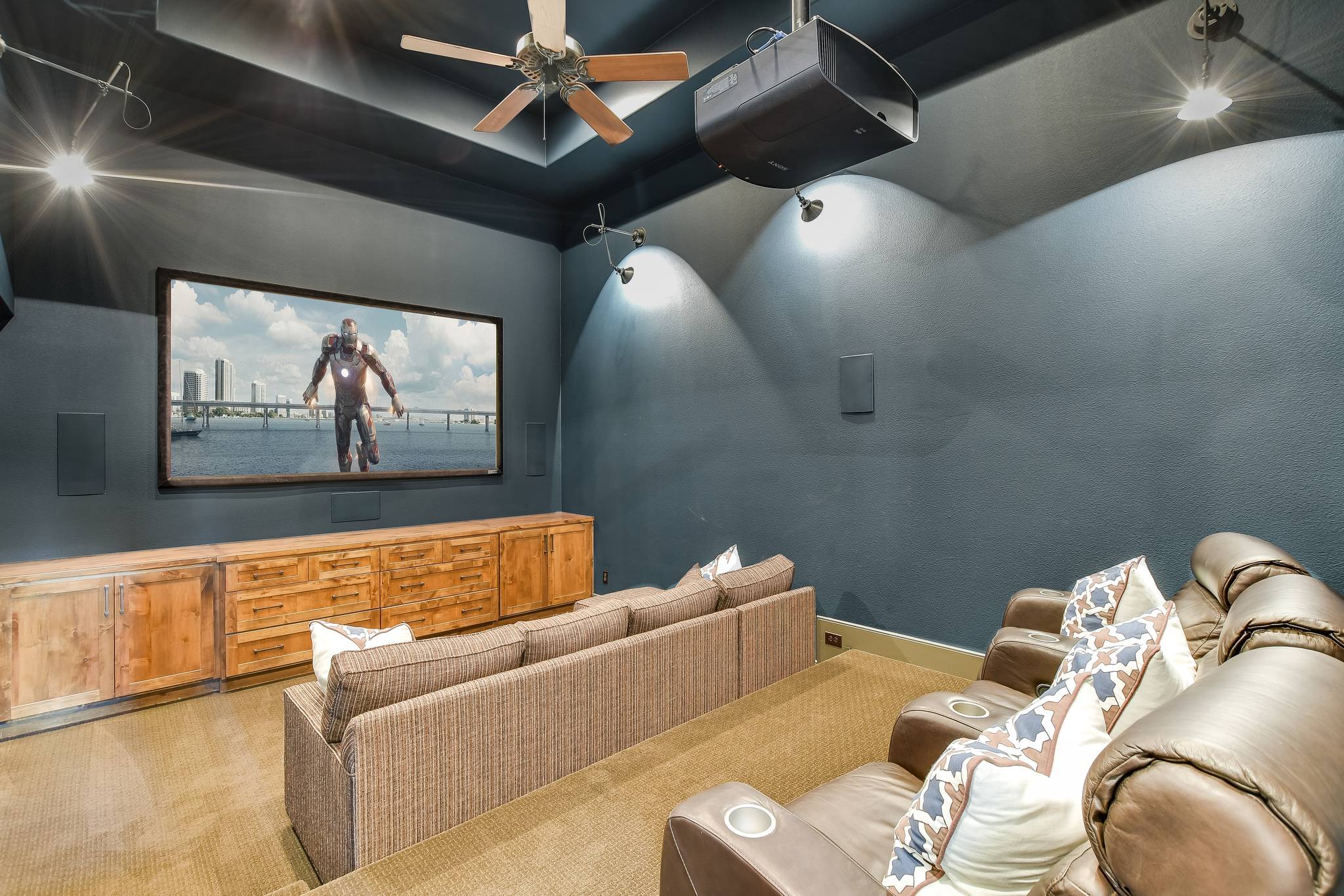 Laurel Manor - Image 18