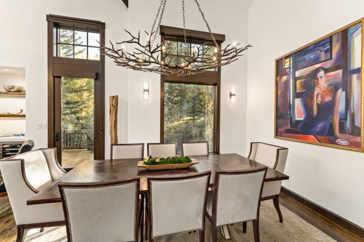 Slopeside Villa - Image 10