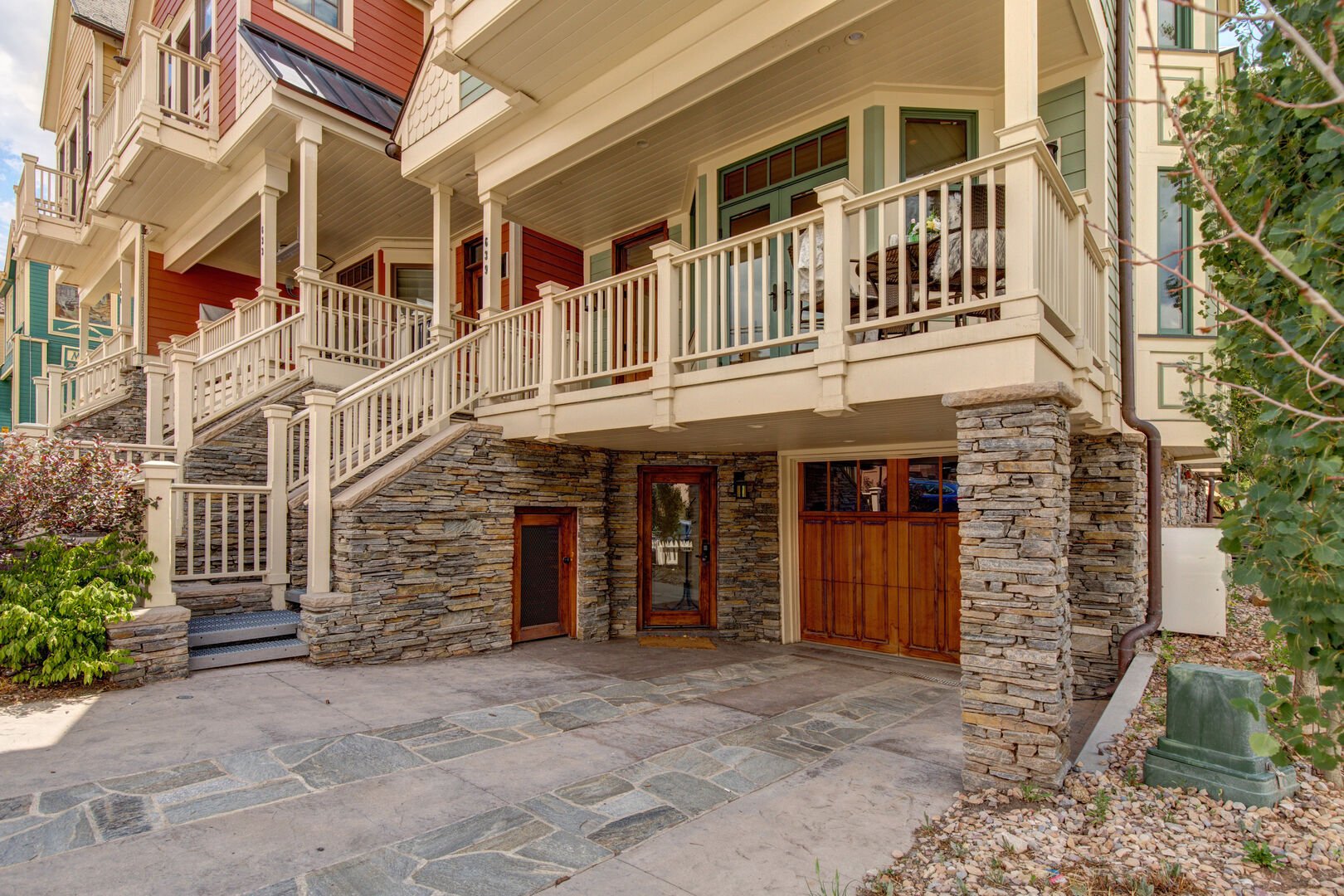 Flatiron Place - Image 44