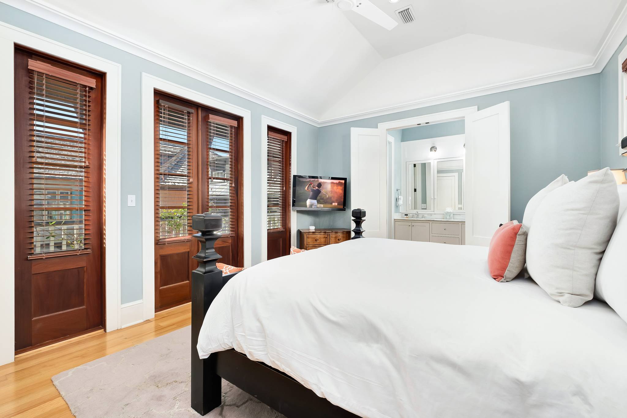 Koi House - Image 15