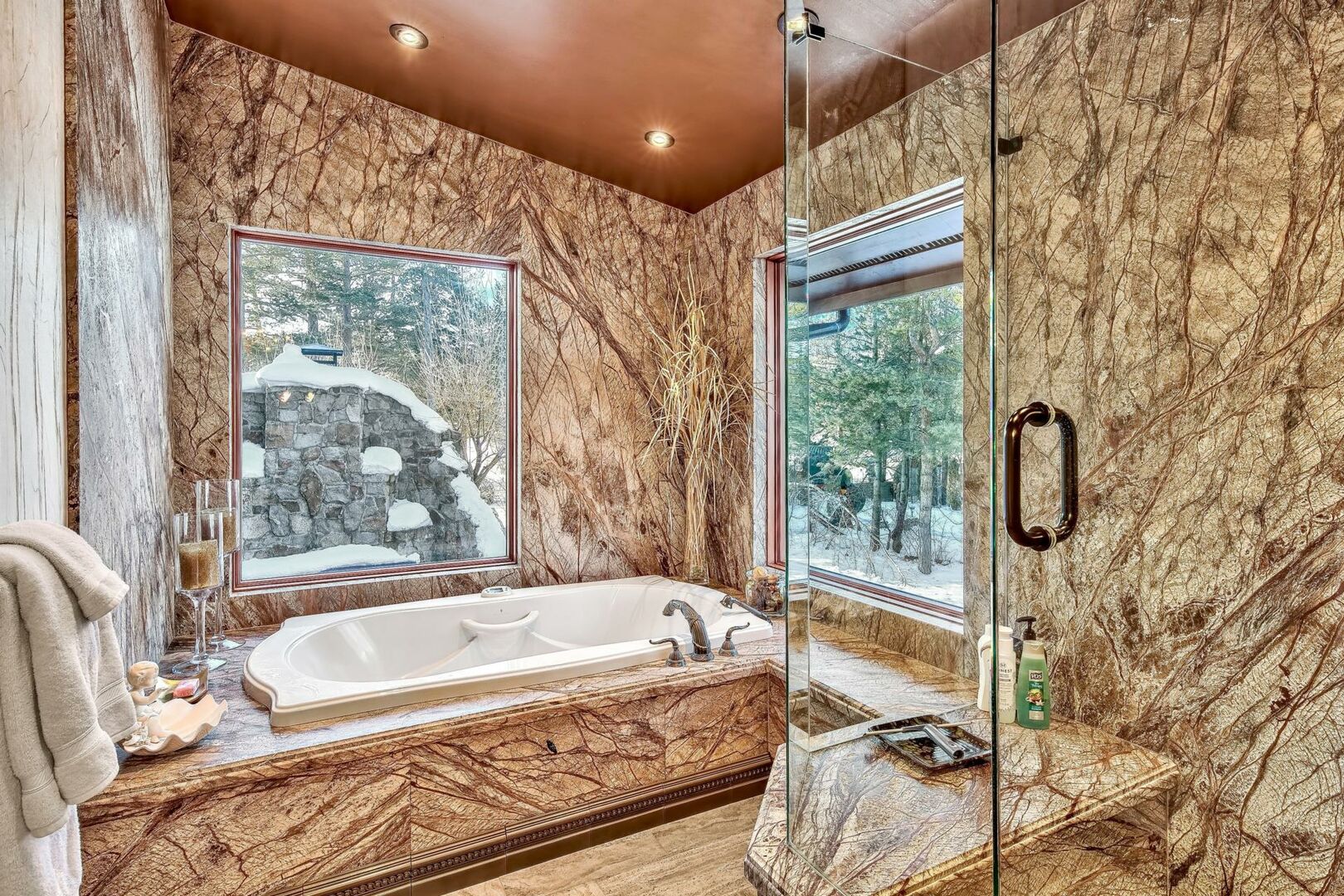 Jameson Villa - Image 17