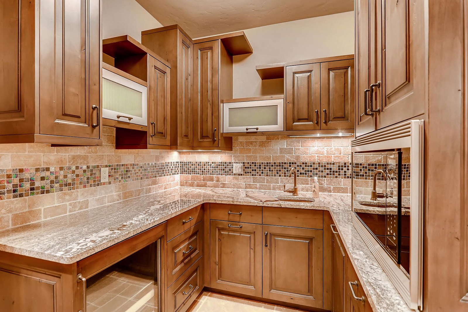 Snow Manor - Image 14