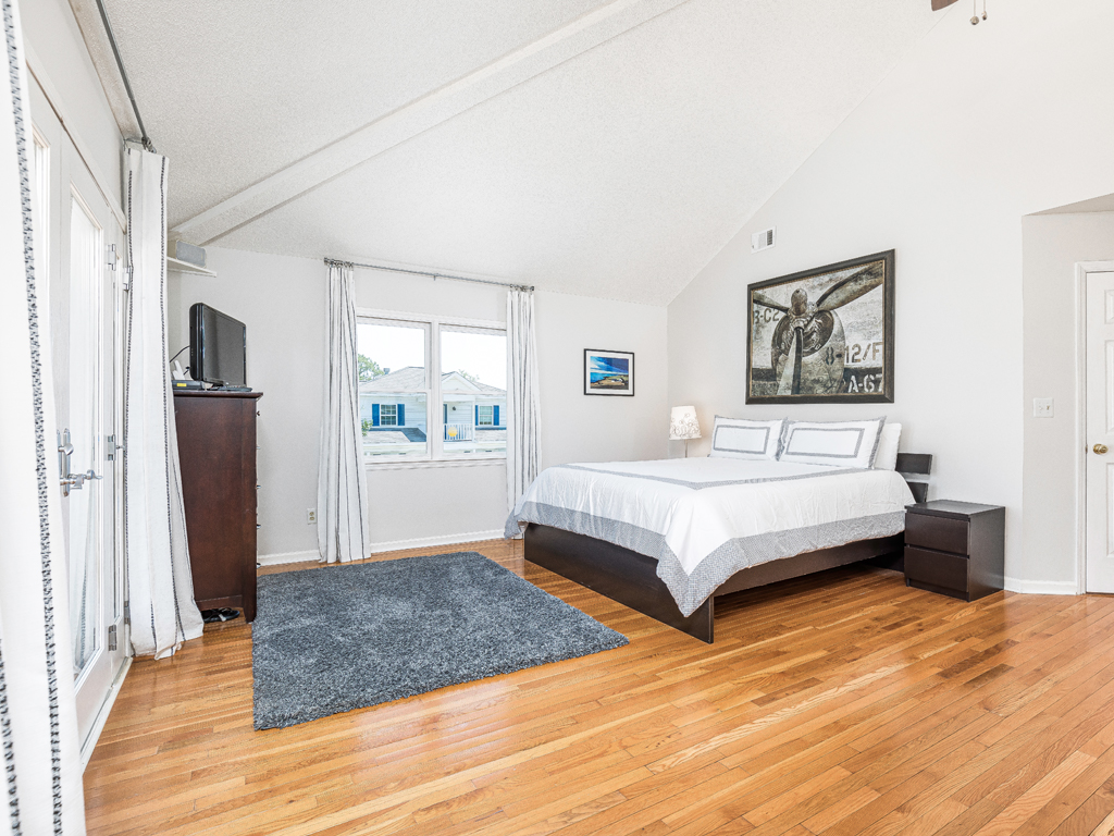 All Decked Out - Image 15