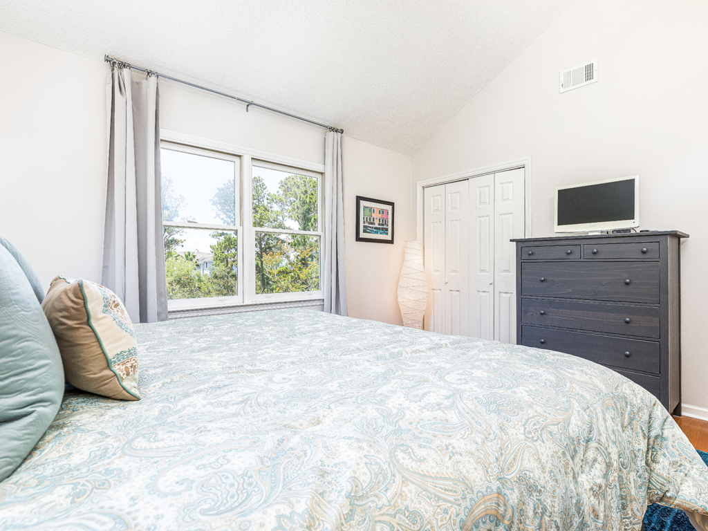 All Decked Out - Image 30