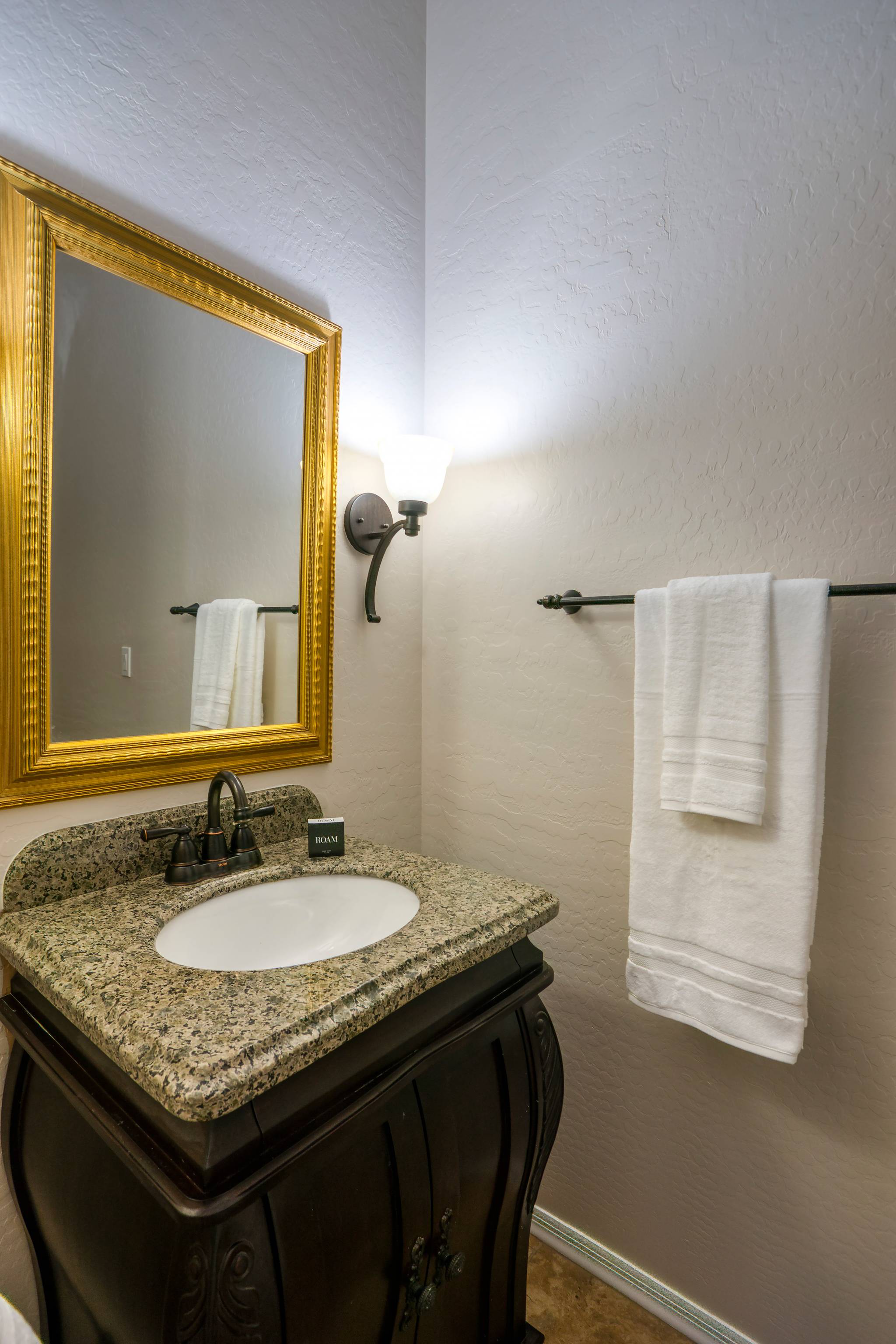 Gary Manor - Image 25