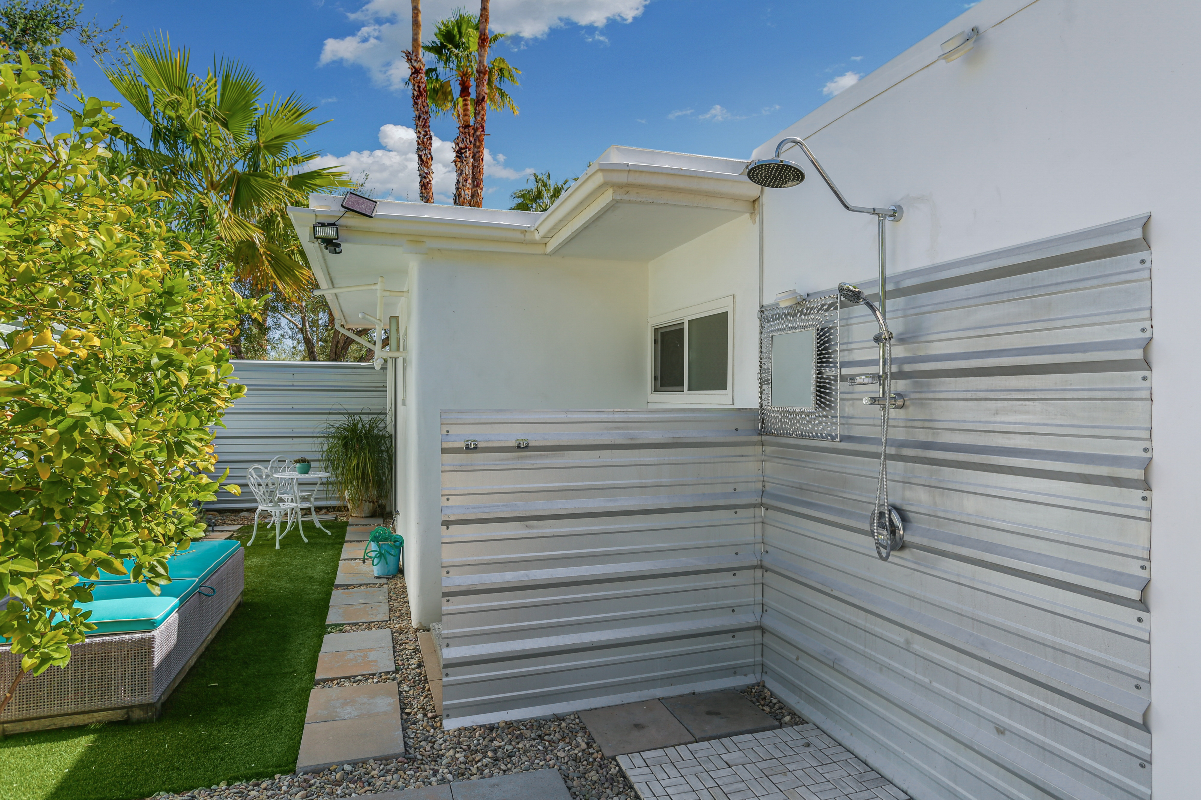 Lujo House - Image 34